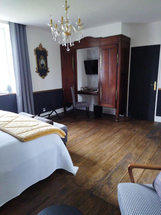 La Menardiere "Tranquilitatis" Chambre Double Petit Dejeuner Compris Corseul Экстерьер фото